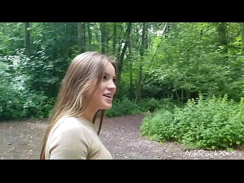 ❤️ Mhol mé d'Evelina go ndéanaimid fuck in áit phoiblí! Dúirt sí go raibh. Ansin fucked mé léi sa asal agus cum ina bhéal. Ansin pissed sí í féin. ❤️❌ Sluts ag porn % ga.pornsexphoto.ru%